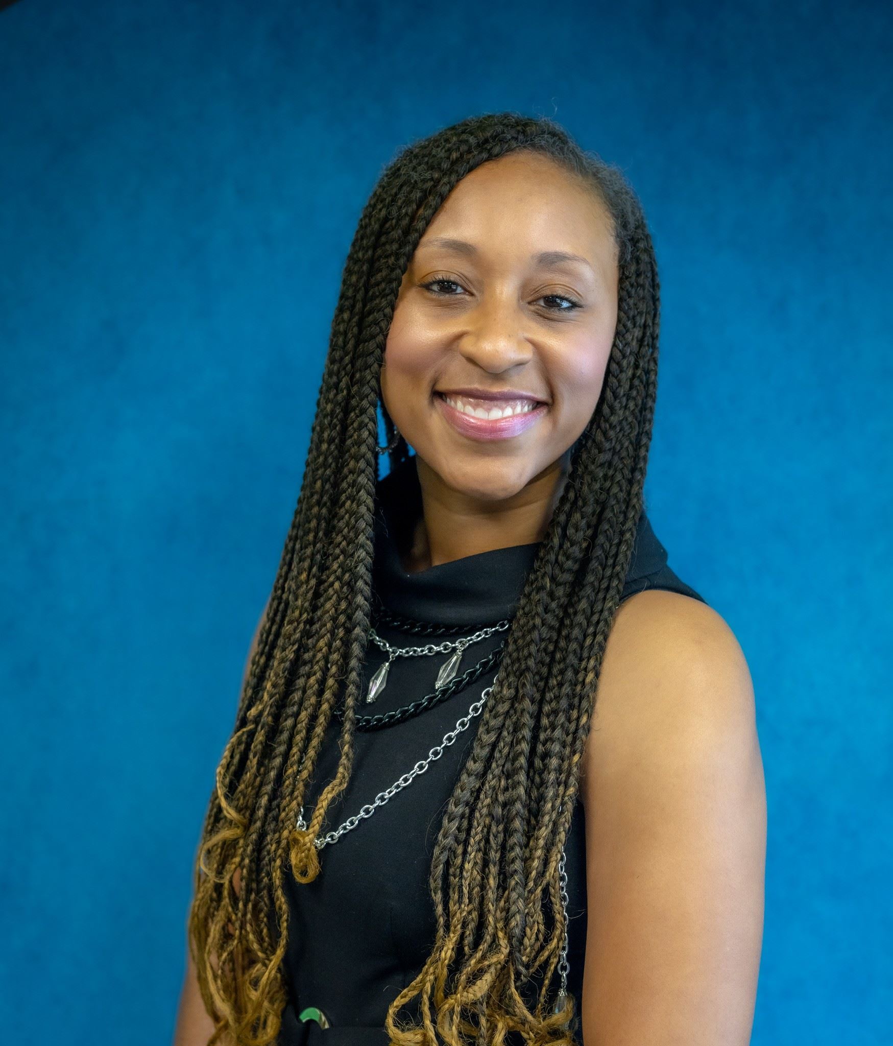 thumbnail_Candace Bradford